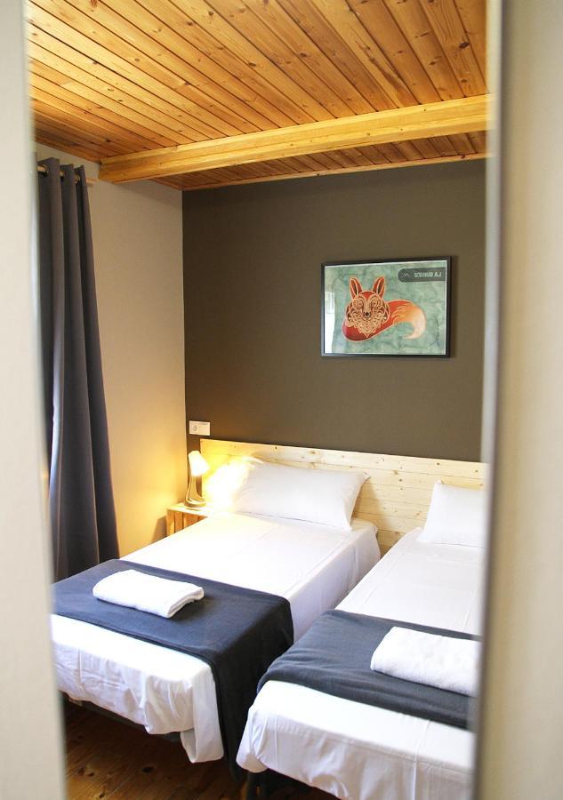Hostal Fonda Prat ปุจเซร์ดา ภายนอก รูปภาพ